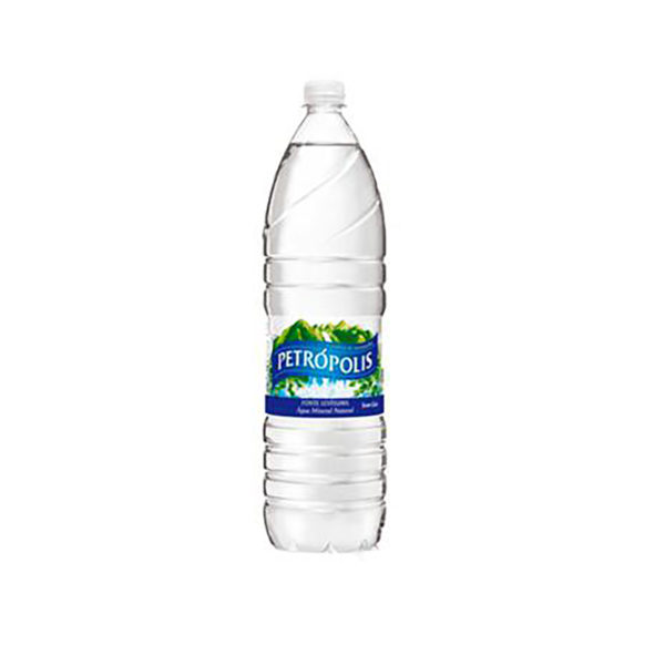 Água mineral 1,5l l Petrópolis
