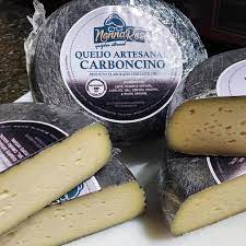QUEIJO CARBONCINO NONNA ROSA. (UNIDADE)